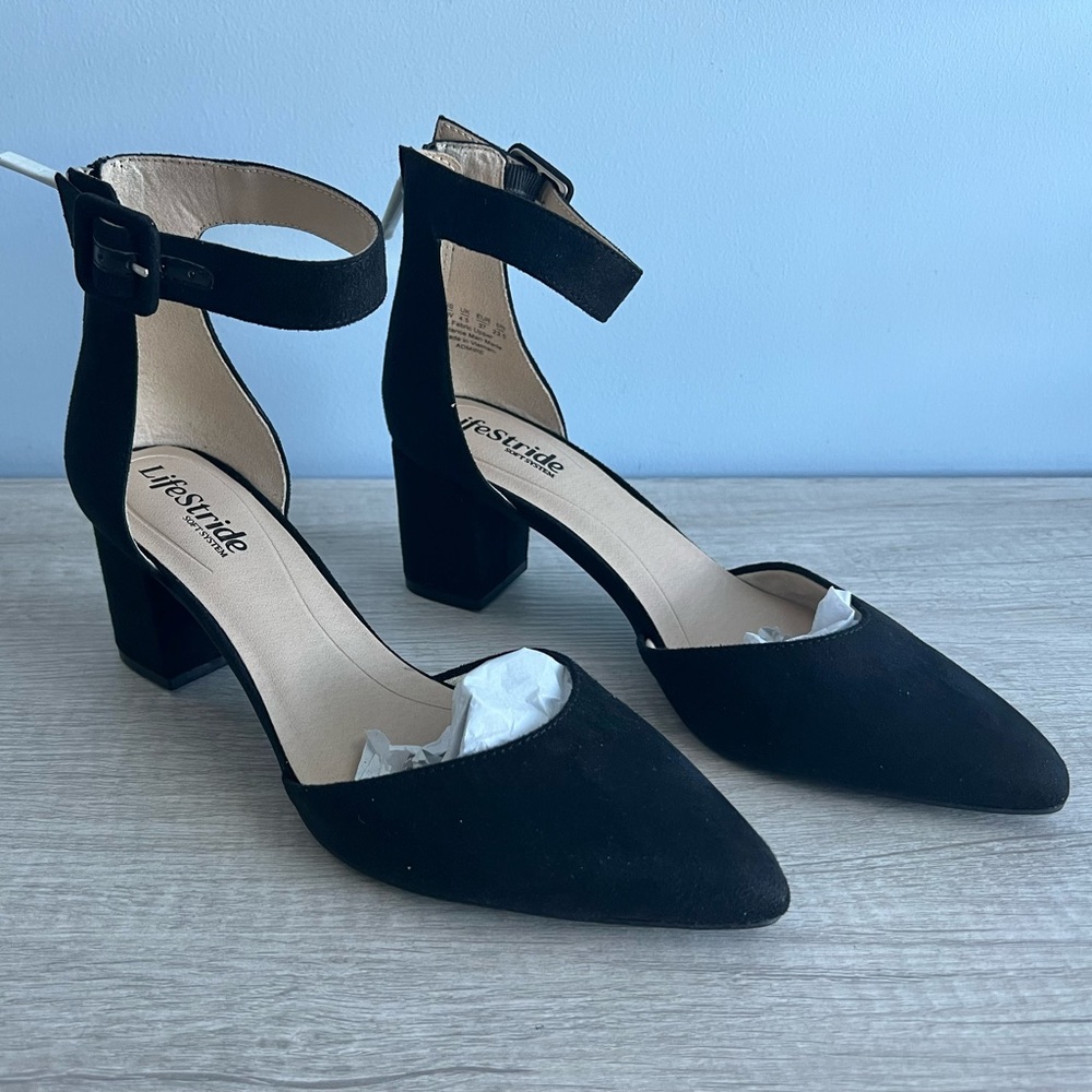 LifeStride Women's Admire Block Heel Pump Black Size 7W